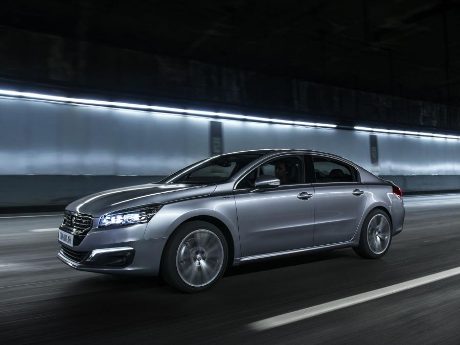  Peugeot 508 GT 2014 года  (фото 3 из 8)